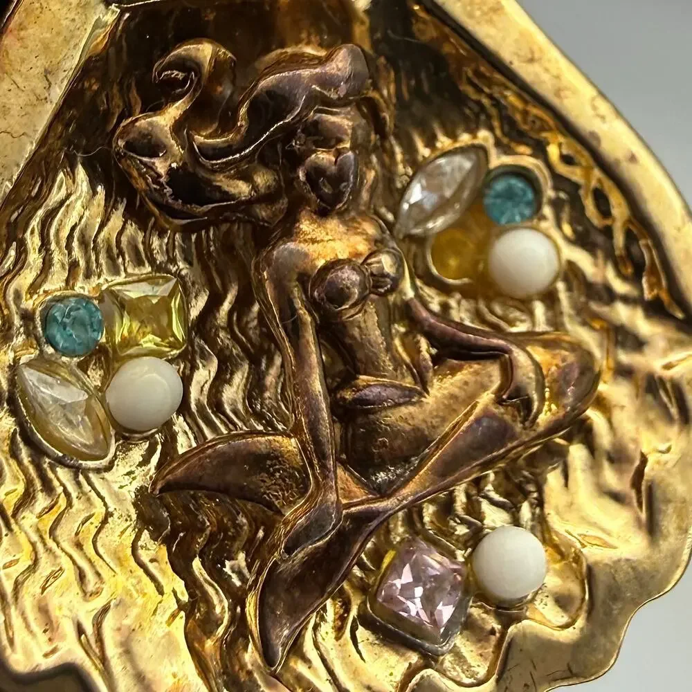 Disney Couture Mermaid Clamshell Ariel Necklace Anything for Love Pendant Whimsy - Picture 5 of 10